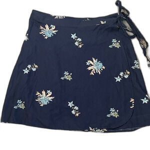 Patagonia June Lake Navy Blue Floral Wrap Skirt Tencel Size Medium
